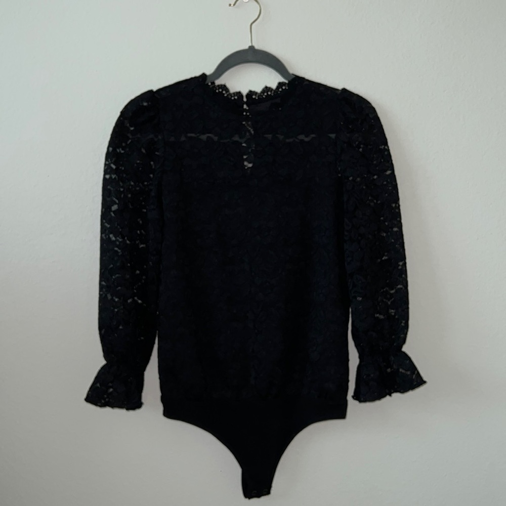 Express long sleeve lace bodysuit - Size XS